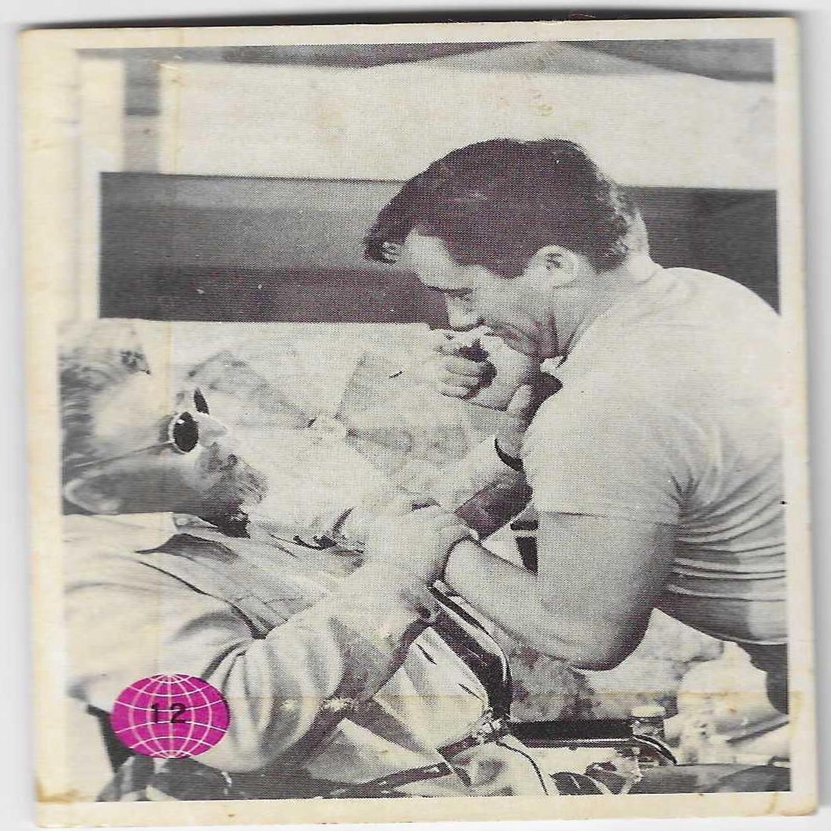 1967 Scanlens Man From U.N.C.L.E. (12)